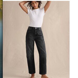 Banana Republic Mid-Rise Barrel Ankle Jean – Black (Women’s 26 / 2) 🖤